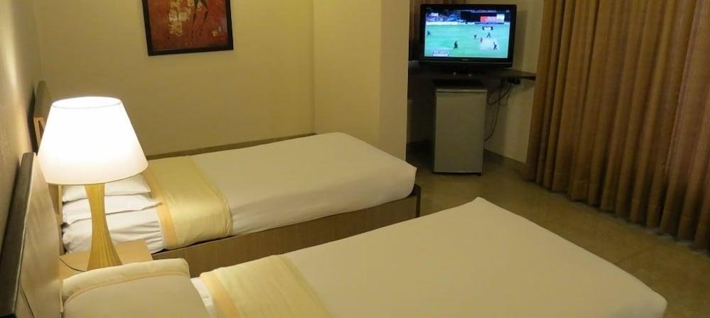 Jyoti Dwelling Hotel Mumbai Luaran gambar