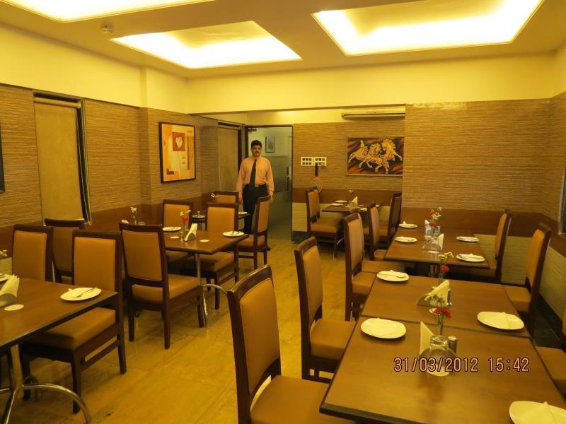 Jyoti Dwelling Hotel Mumbai Luaran gambar